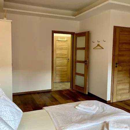 Moravia - Free Parking In The Center Affittacamere Mikulov
