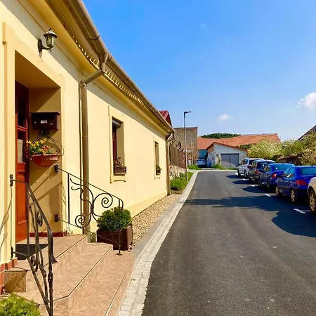Affittacamere Moravia - Free Parking In The Center 4*