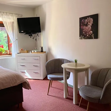 Moravia - Free Parking In The Center