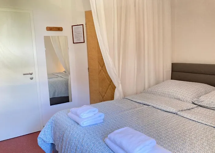Moravia - Free Parking In The Center 4*