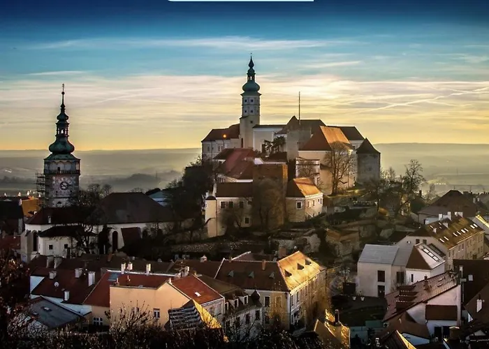 Moravia - Free Parking In The Center