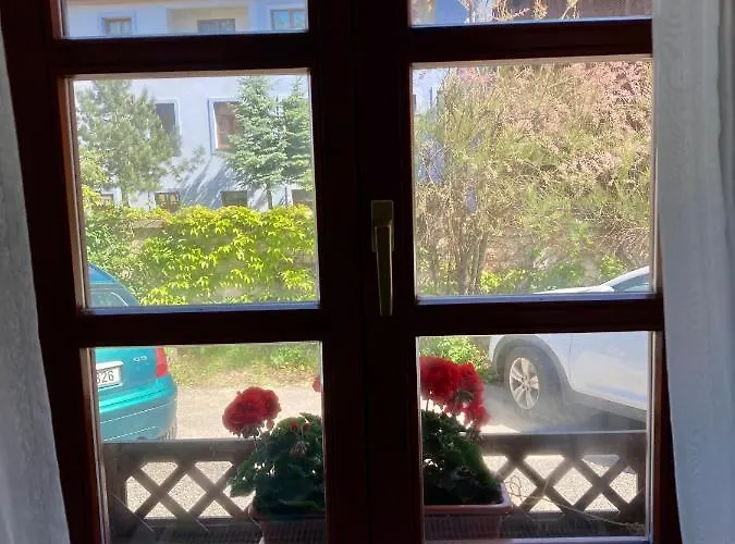 Moravia - Free Parking In The Center Гостевой дом Микулов