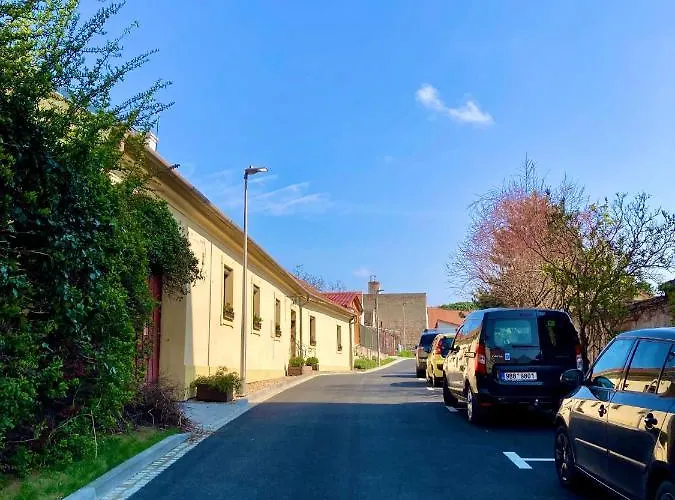 Moravia - Free Parking In The Center